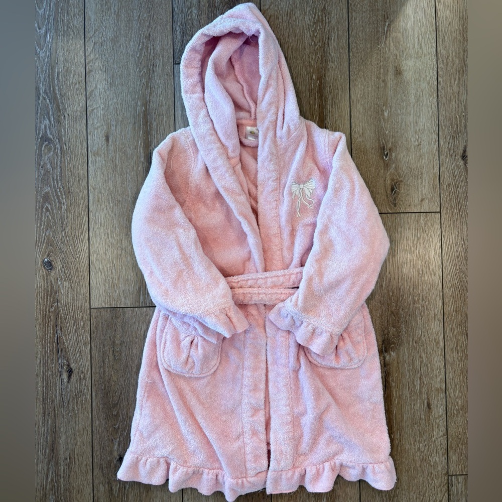 Linum Kids pink terrycloth ruffle robe with bow size small